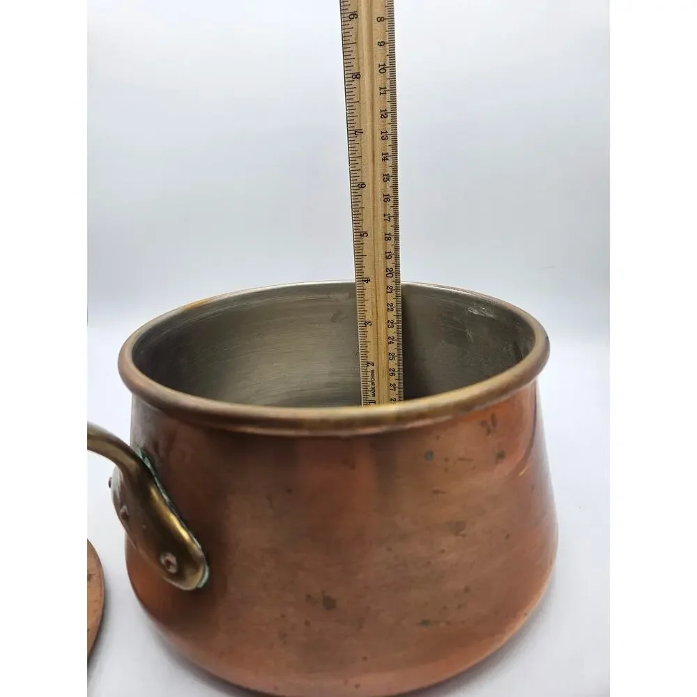 Unbranded vintage hand